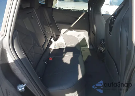 2025 BMW Ix xDrive50 z USA, uszkodzony, nr VIN WB523CF00SCS98944